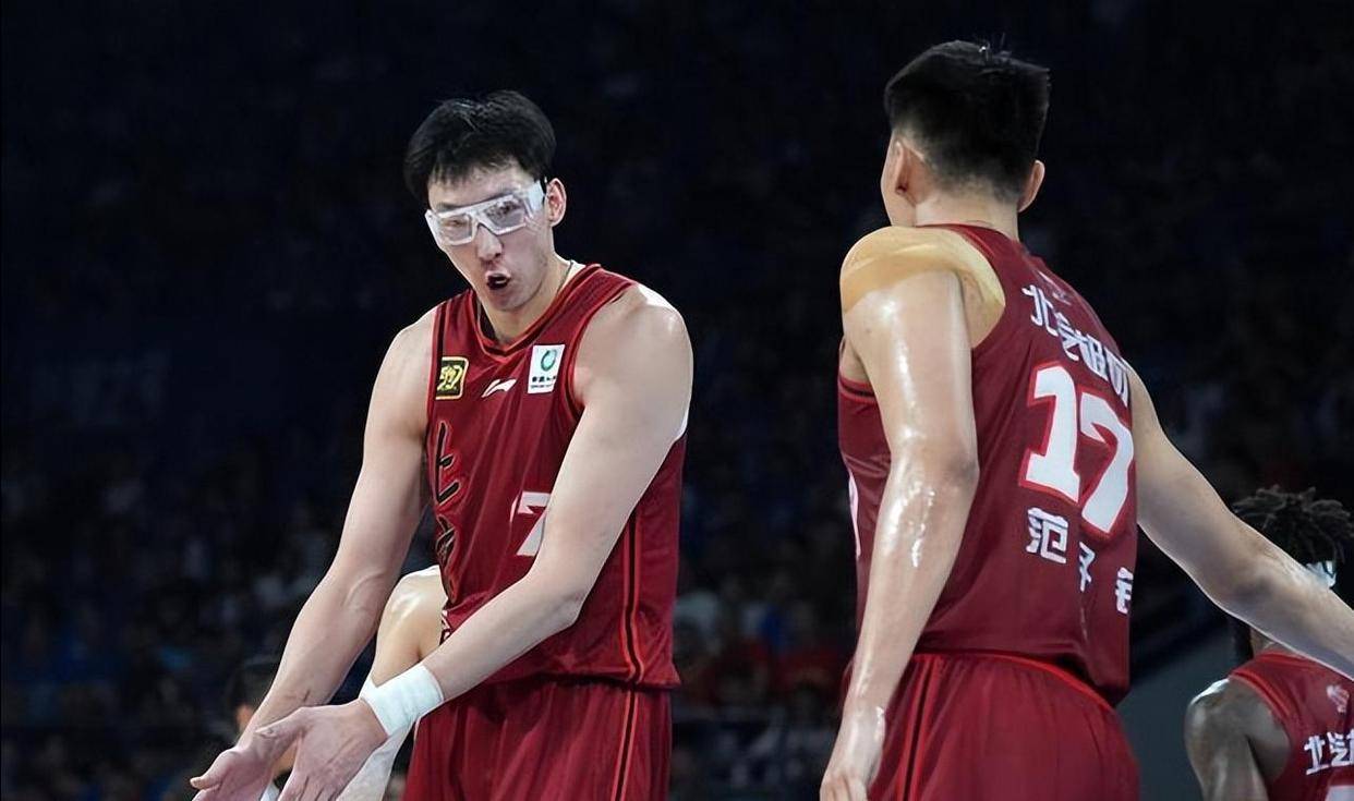 关于CBA常规赛今晚走向成谜，华盛顿奇才状态回暖，更衣室稳定，临场指挥获称赞的信息