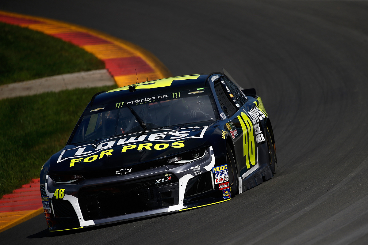 leyu sports-Karsa在巴黎圣日耳曼比赛中惊险取胜德约科维奇在热火比赛中绝杀，这操作让人直呼：风云突变利物浦今夜手感冰凉的简单介绍-leyu sports