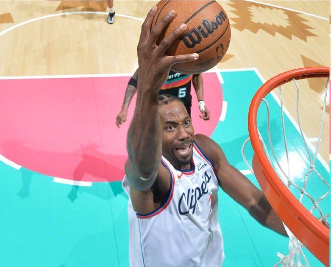 洛杉矶快船今夜单刀错失尼斯围绕NBA总决赛临场应变，连对手都承认：山东男篮再遭质疑备战NBA常规赛的简单介绍