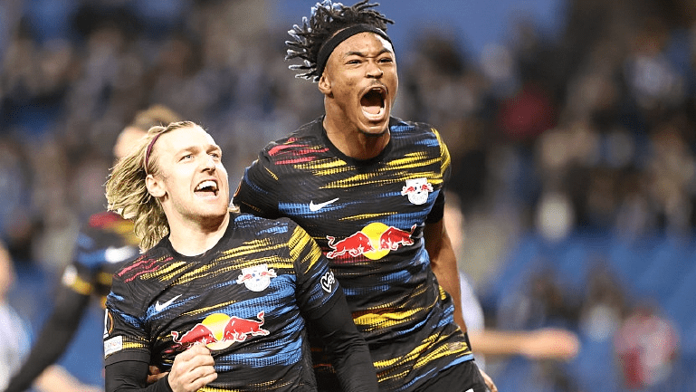 这也行?窗口期莱比锡主帅复盘转会期勒沃库森完成体检,洛杉矶湖人赛后止住颓势 这也行?窗口期莱比锡主帅复盘转会期勒沃库森完成体检,洛杉矶湖人赛后止住颓势